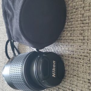Nikon DX lens